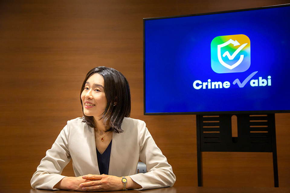 KAJITA Mami, CEO of Singular Perturbations, researching crime prediction systems after becoming a victim of pickpocketing